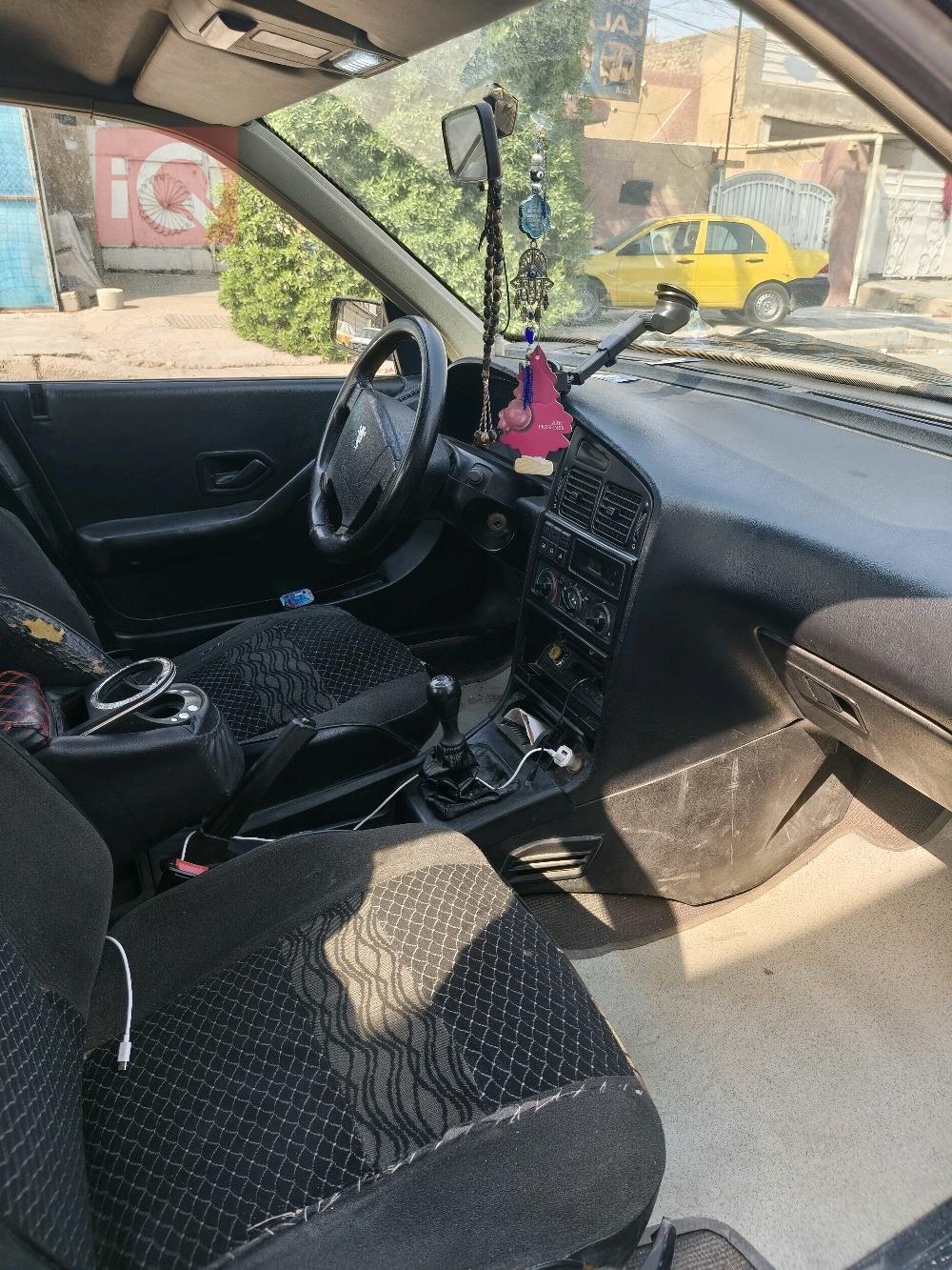 بيجو 405